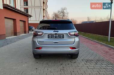 Внедорожник / Кроссовер Jeep Compass 2022 в 