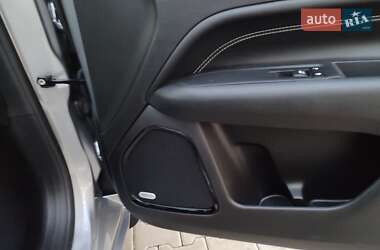 Внедорожник / Кроссовер Jeep Compass 2022 в 