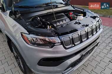 Внедорожник / Кроссовер Jeep Compass 2022 в 