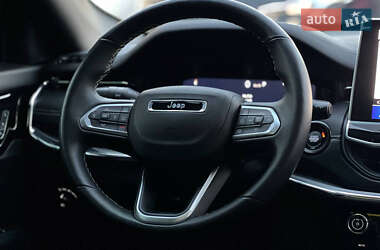 Внедорожник / Кроссовер Jeep Compass 2022 в 