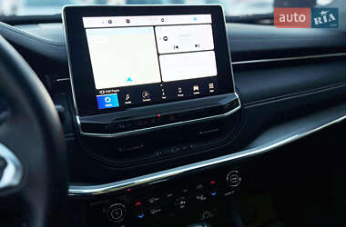 Внедорожник / Кроссовер Jeep Compass 2022 в 