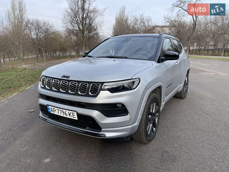 Позашляховик / Кросовер Jeep Compass 2024 в Запоріжжі