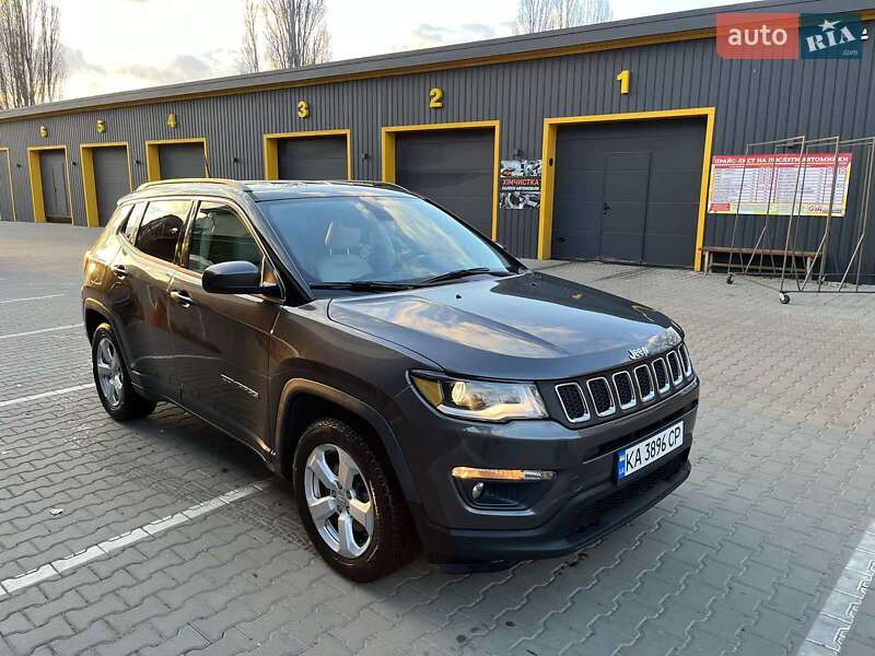 Позашляховик / Кросовер Jeep Compass 2017 в Києві