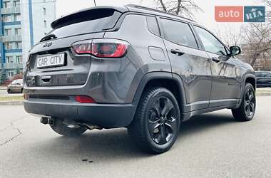 Внедорожник / Кроссовер Jeep Compass 2019 в Киеве