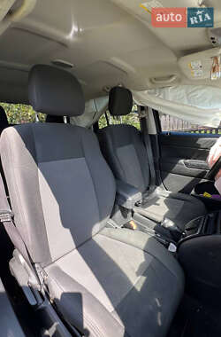 Позашляховик / Кросовер Jeep Compass 2012 в 