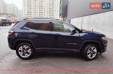 Внедорожник / Кроссовер Jeep Compass 2020 в Киеве