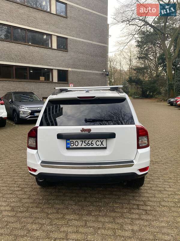 Внедорожник / Кроссовер Jeep Compass 2016 в Кременце