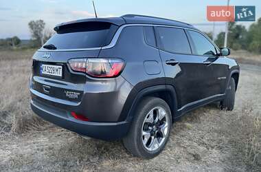 Внедорожник / Кроссовер Jeep Compass 2020 в 