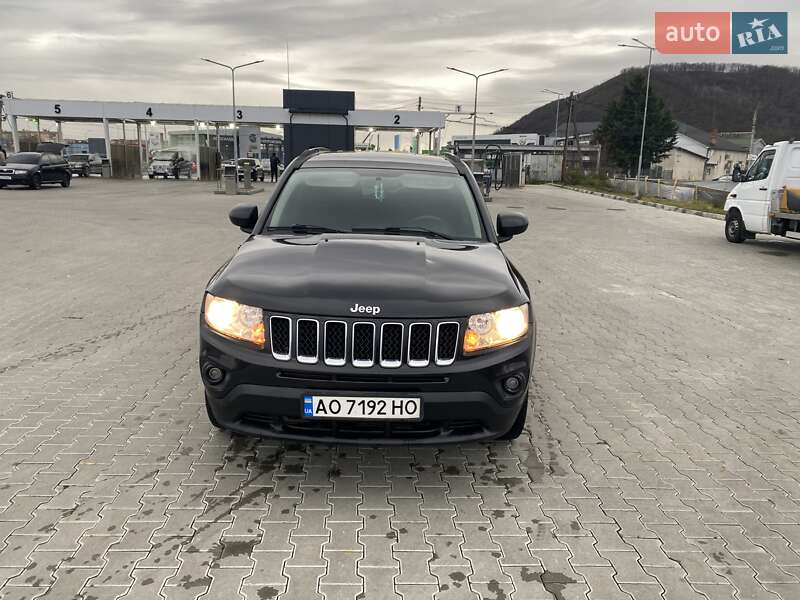 Позашляховик / Кросовер Jeep Compass 2012 в Мукачевому