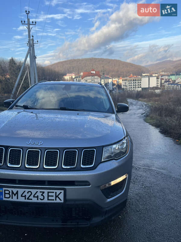 Внедорожник / Кроссовер Jeep Compass 2018 в Сумах