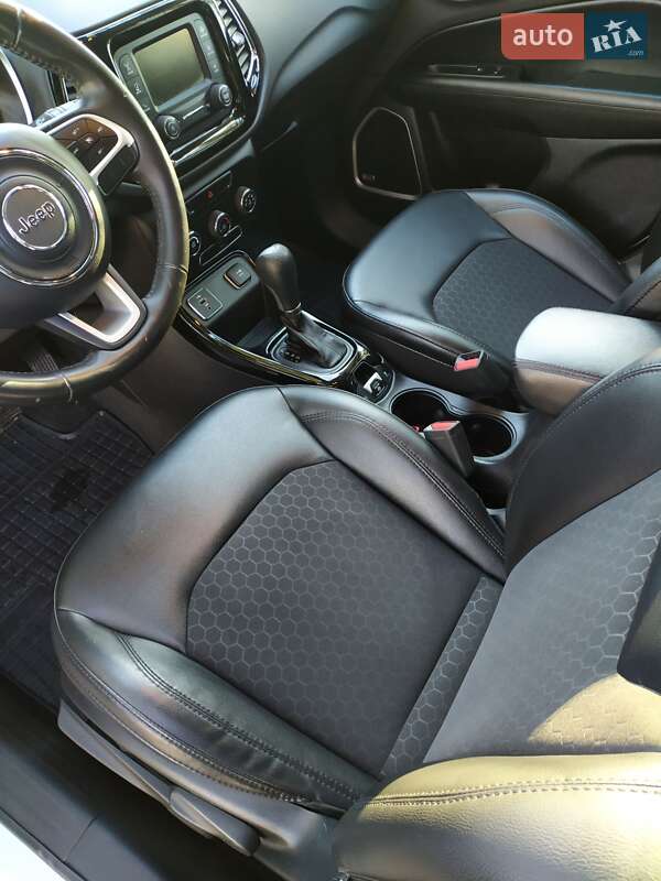 Внедорожник / Кроссовер Jeep Compass 2018 в Чернигове