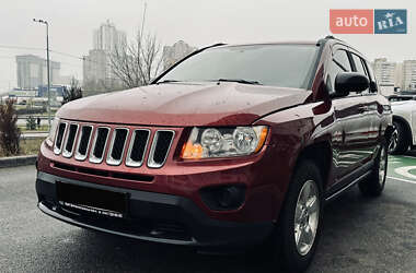 Позашляховик / Кросовер Jeep Compass 2013 в Києві