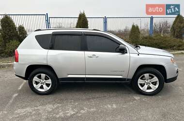 Внедорожник / Кроссовер Jeep Compass 2012 в Днепре