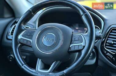Внедорожник / Кроссовер Jeep Compass 2020 в 
