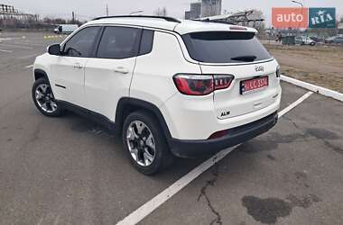 Внедорожник / Кроссовер Jeep Compass 2018 в Киеве