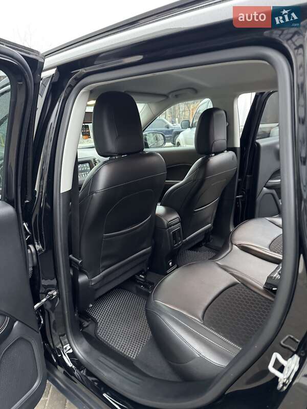 Внедорожник / Кроссовер Jeep Compass 2020 в Киеве фото 13 Внедорожник / Кроссовер Jeep Compass 2020 в Киеве