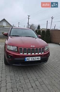 Внедорожник / Кроссовер Jeep Compass 2014 в 