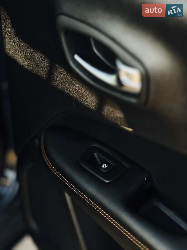 Внедорожник / Кроссовер Jeep Compass 2017 в Золочеве