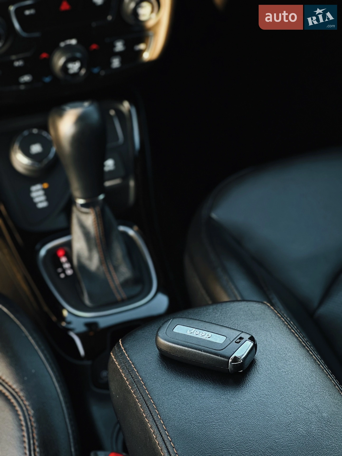 2017 Jeep Compass - мініатюра 36