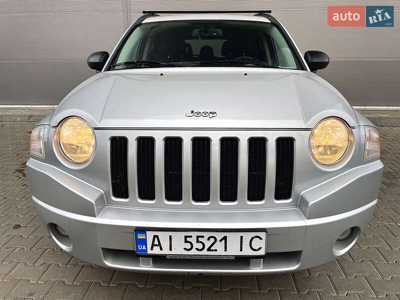 Позашляховик / Кросовер Jeep Compass 2010 в Києві