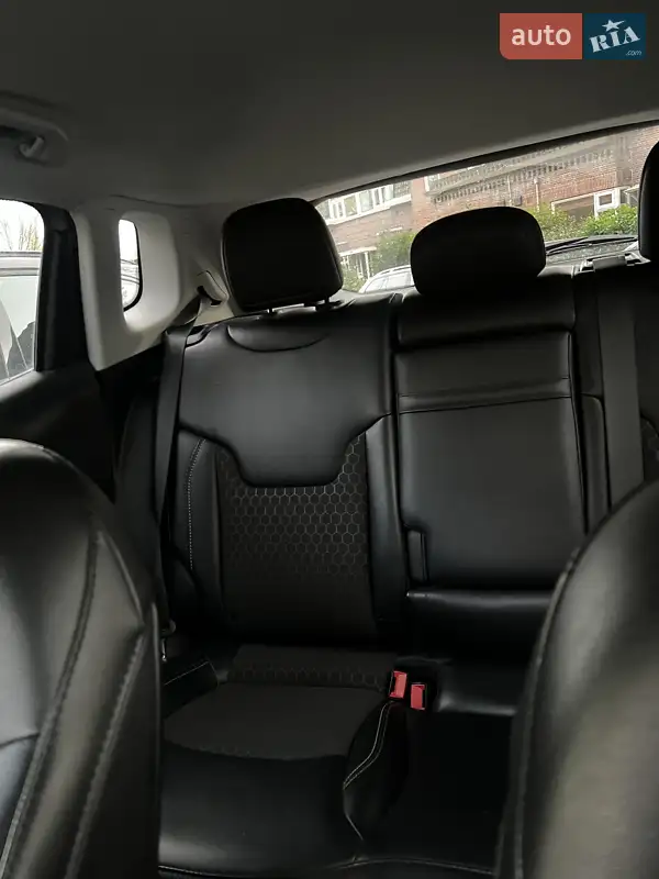 Jeep Compass 2019 VIN 3C4NJCBB8KT851097 фото оголошення 8 з 50