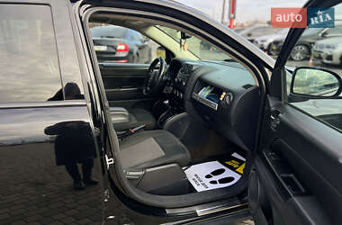 Внедорожник / Кроссовер Jeep Compass 2016 в 