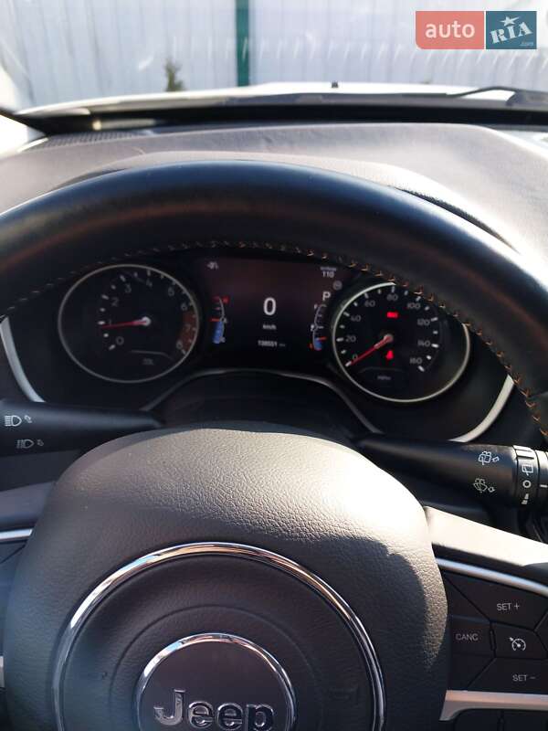 Внедорожник / Кроссовер Jeep Compass 2018 в Киеве фото 17 Внедорожник / Кроссовер Jeep Compass 2018 в Киеве