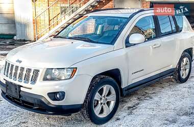 Внедорожник / Кроссовер Jeep Compass 2016 в Киеве