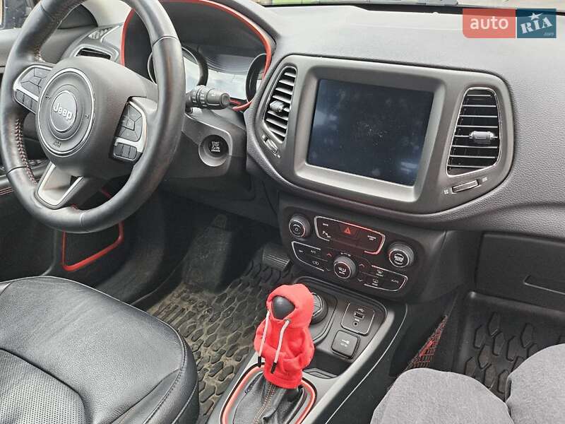 Внедорожник / Кроссовер Jeep Compass 2017 в Киеве фото 10 Внедорожник / Кроссовер Jeep Compass 2017 в Киеве
