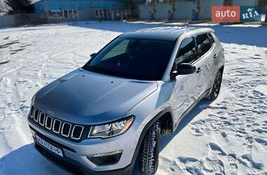 Внедорожник / Кроссовер Jeep Compass 2017 в Броварах