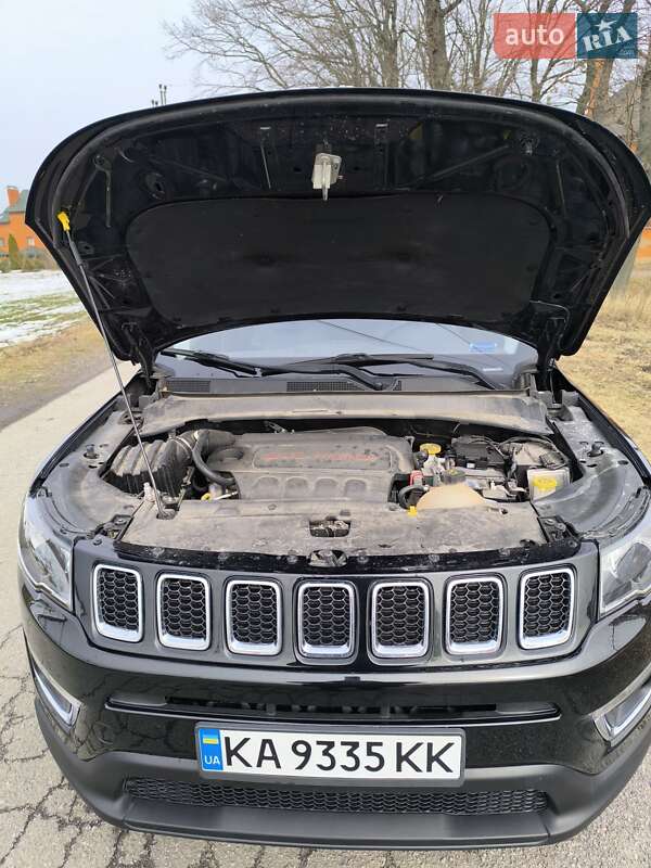 Внедорожник / Кроссовер Jeep Compass 2017 в Киеве фото 33 Внедорожник / Кроссовер Jeep Compass 2017 в Киеве