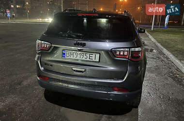 Внедорожник / Кроссовер Jeep Compass 2018 в 