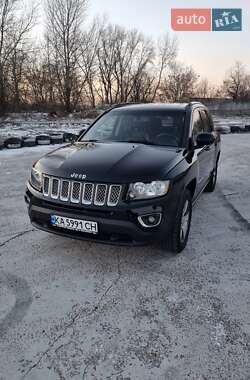 Внедорожник / Кроссовер Jeep Compass 2016 в Киеве