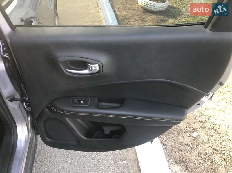 Позашляховик / Кросовер Jeep Compass 2018 в Києві