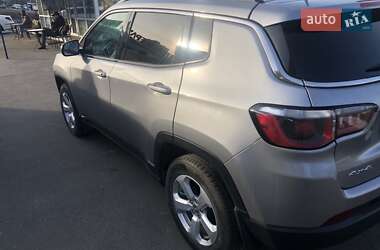 Внедорожник / Кроссовер Jeep Compass 2018 в Киеве