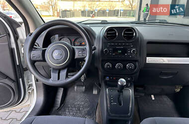 Внедорожник / Кроссовер Jeep Compass 2014 в Днепре