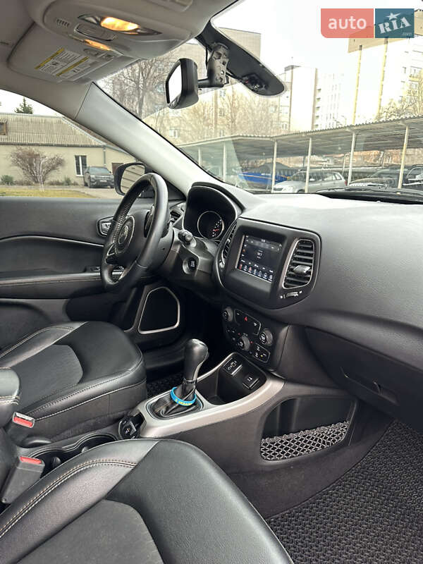 Внедорожник / Кроссовер Jeep Compass 2019 в Днепре