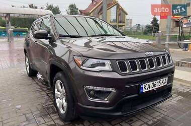 Внедорожник / Кроссовер Jeep Compass 2018 в Киеве