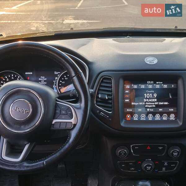 Внедорожник / Кроссовер Jeep Compass 2020 в Киеве
