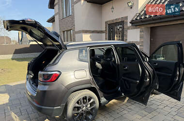 Внедорожник / Кроссовер Jeep Compass 2021 в 