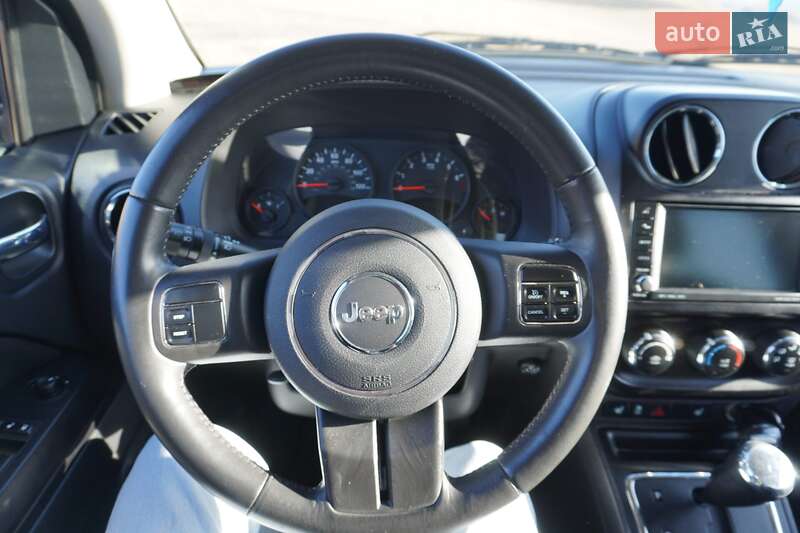 Внедорожник / Кроссовер Jeep Compass 2011 в Черновцах