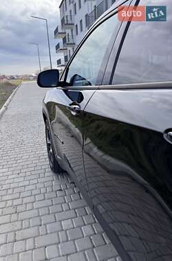 Внедорожник / Кроссовер Jeep Compass 2022 в 