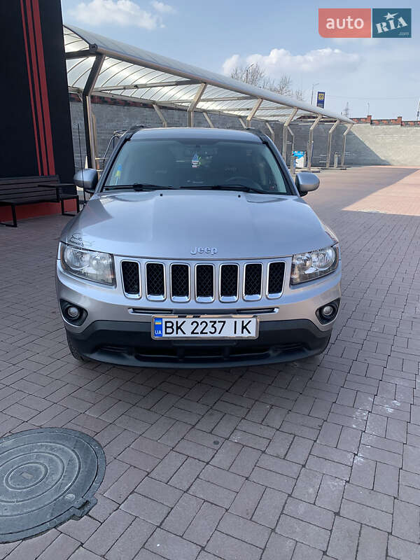 Внедорожник / Кроссовер Jeep Compass 2016 в Ровно фото 3 Внедорожник / Кроссовер Jeep Compass 2016 в Ровно