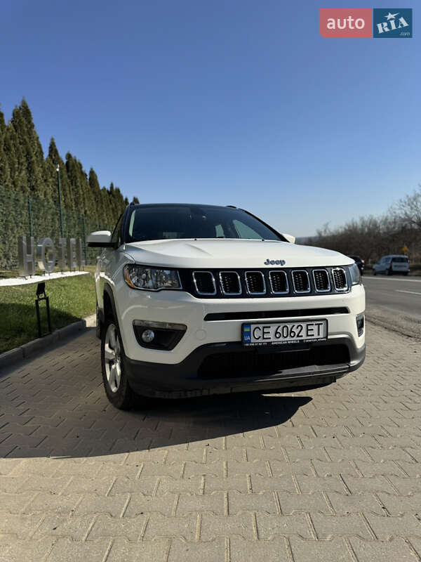 Внедорожник / Кроссовер Jeep Compass 2017 в Черновцах