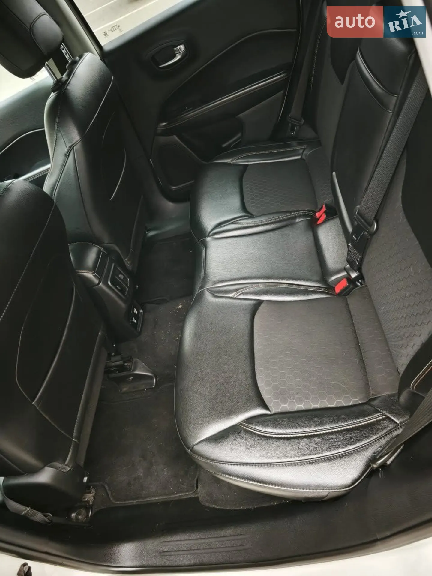 2018 Jeep Compass - мініатюра 13