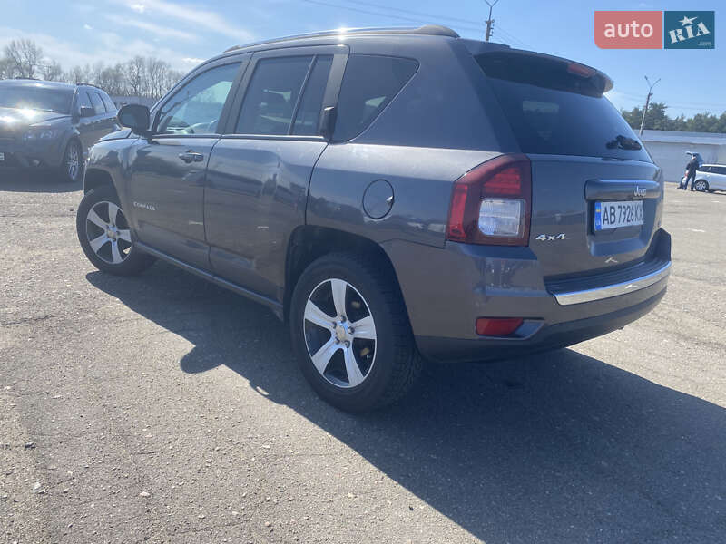 Внедорожник / Кроссовер Jeep Compass 2016 в Киеве