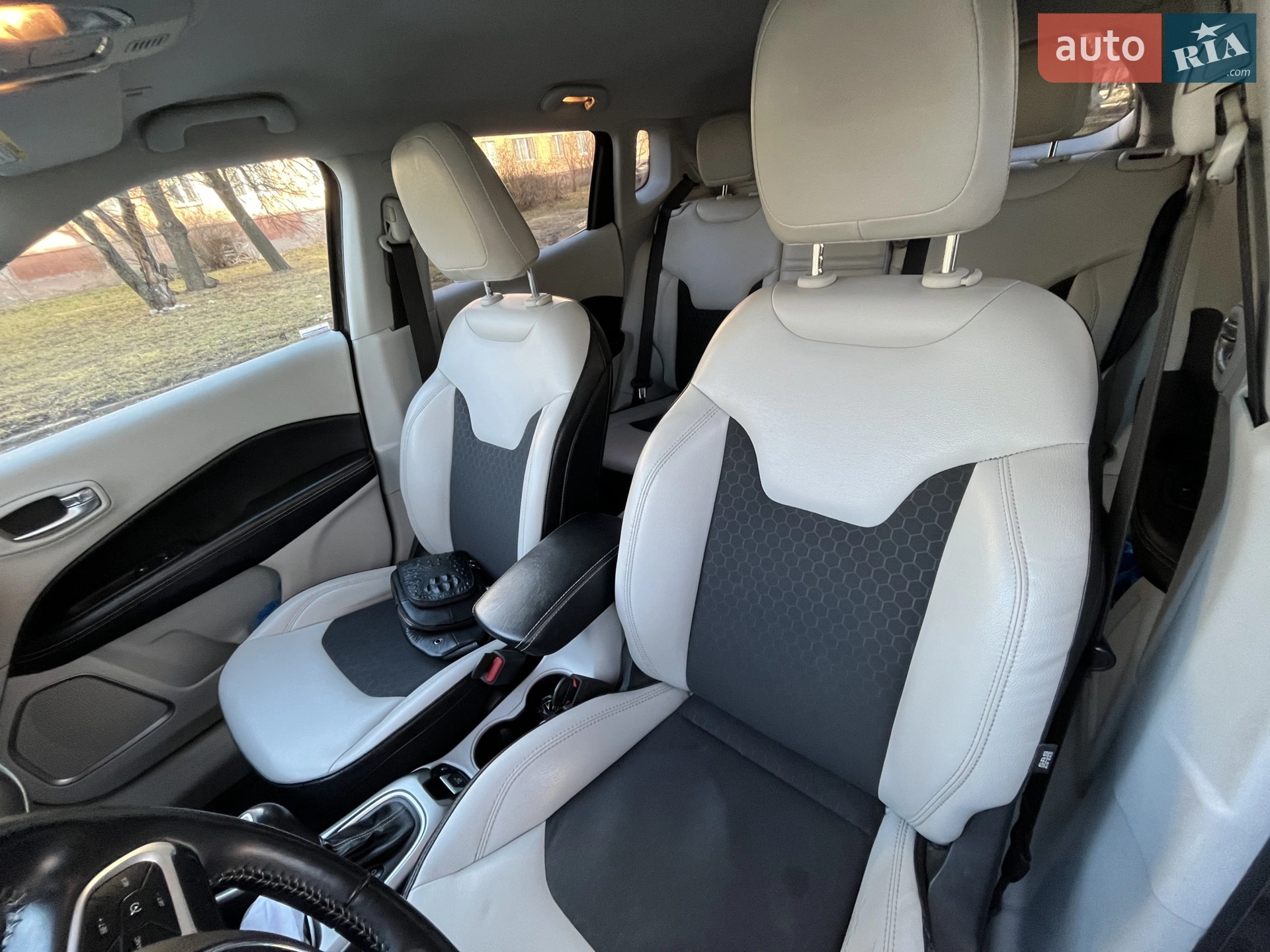 2018 Jeep Compass - мініатюра 10