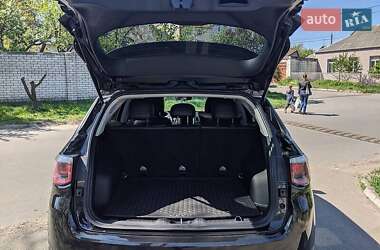 Позашляховик / Кросовер Jeep Compass 2017 в 