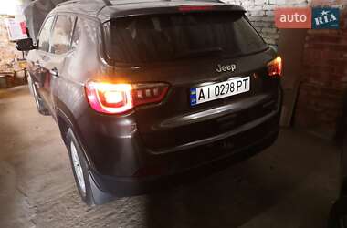 Внедорожник / Кроссовер Jeep Compass 2017 в 