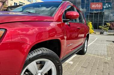 Внедорожник / Кроссовер Jeep Compass 2016 в 